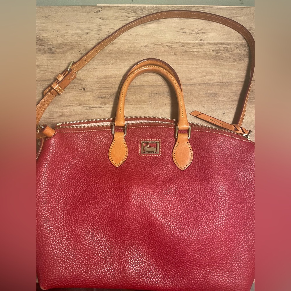 Dooney & Bourke Purse